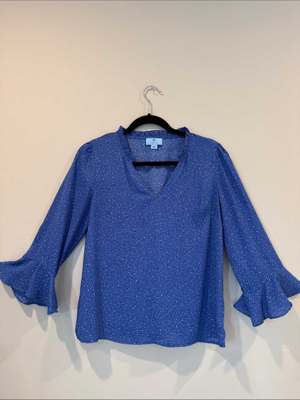 CeCe Blue Dot V-Neck Ruffle Sleeve Blouse